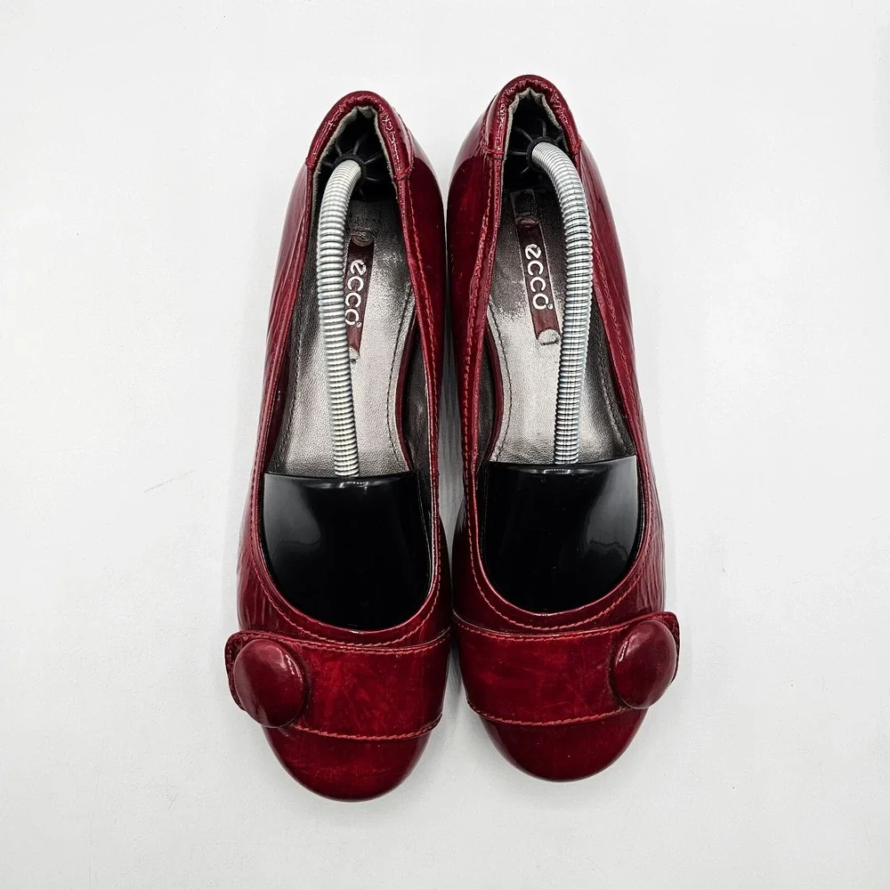 Ecco Womens Hanna Shoes Size‎ 37 Red Patent Leather Button Wedge Heel Ballet